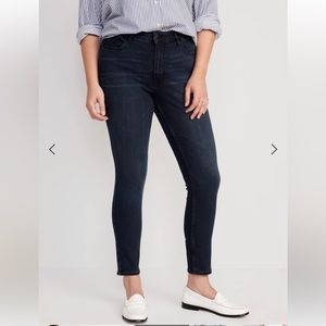 Old Navy High-Waisted Rockstar Super-Skinny Jeans for Women